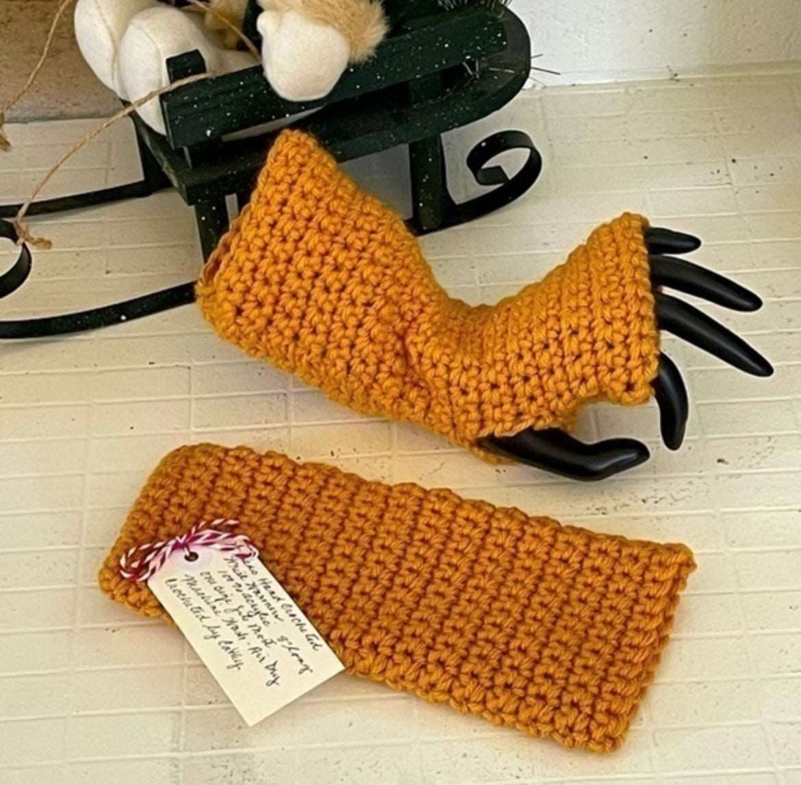 Sunflower Fingerless Gloves - Crochet Pattern ~ Crafty Kitty Crochet