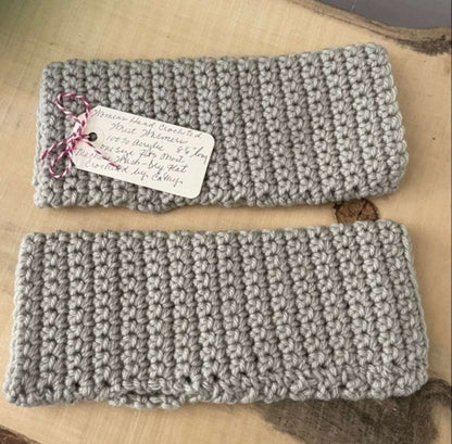 Gaming Texting Fingerless Gloves Cool Gray Grey Crochet Knit Fall Winter Writing Tech Wrist Warmers